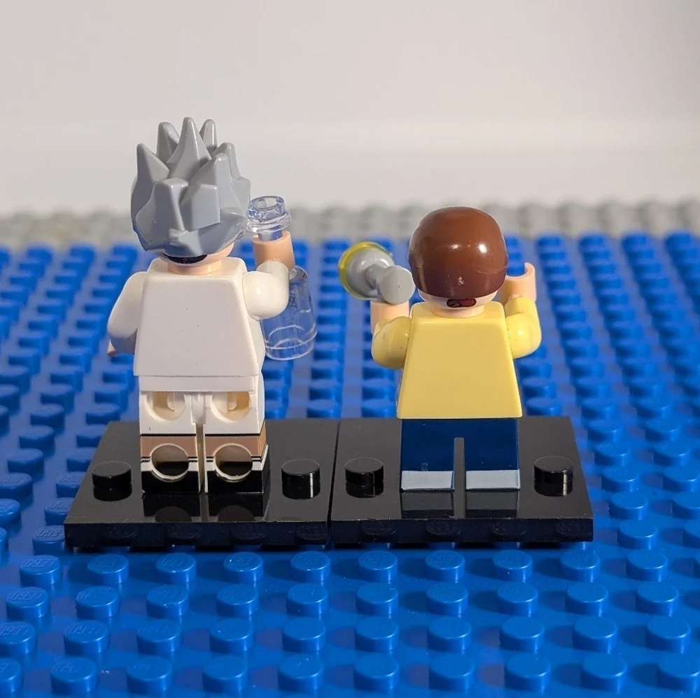 2 Minifigures- Rick and Morty Anime TV Show Building Block Toy Action Figure
